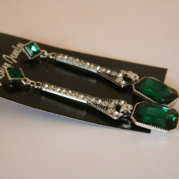 DESIGNER Art Deco Silver Emerald Green & Clear Crystals Drop Earrings**NEW! - Picture 2 of 2